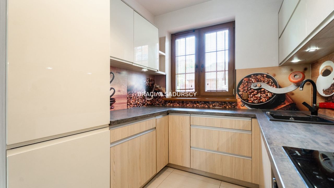 dom szeregowy, 4 pokoje Bibice, ul. Leśna. Zdjęcie 4