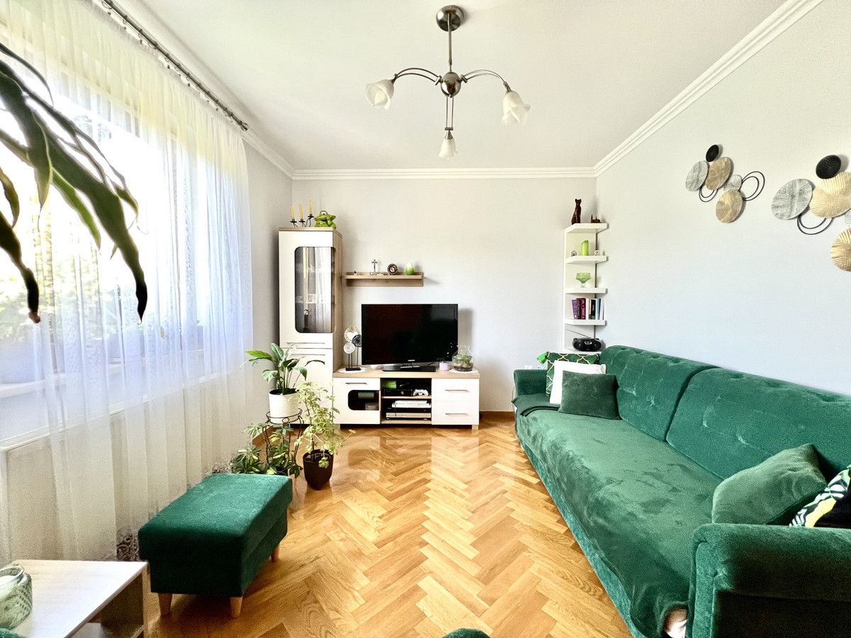 dom wolnostojący, 4 pokoje Byków. Zdjęcie 13