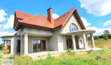 dom wolnostojący, 7 pokoi Morawica