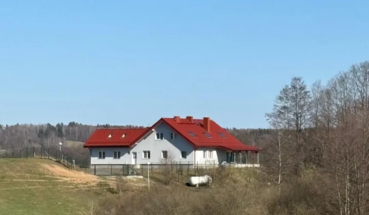 dom wolnostojący, 6 pokoi Czerwonki