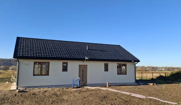 dom wolnostojący, 4 pokoje Sanok Olchowce, Domowa