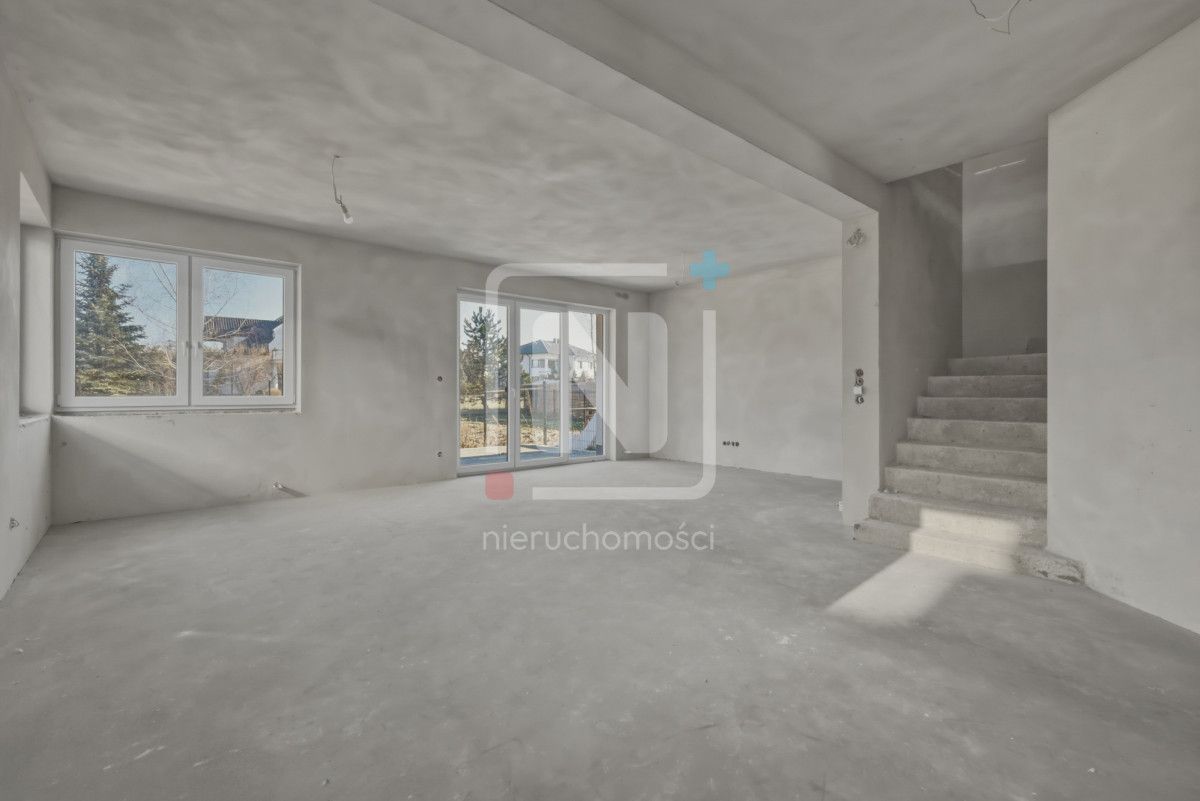 bliźniak, 5 pokoi Łazy. Zdjęcie 6