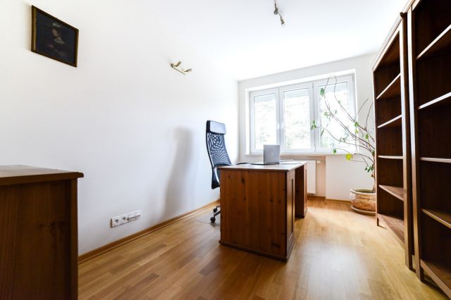 Biuro Warszawa Bemowo, ul. Tkaczy. Zdjęcie 2