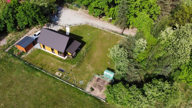 dom wolnostojący, 4 pokoje Bagno. Zdjęcie 20