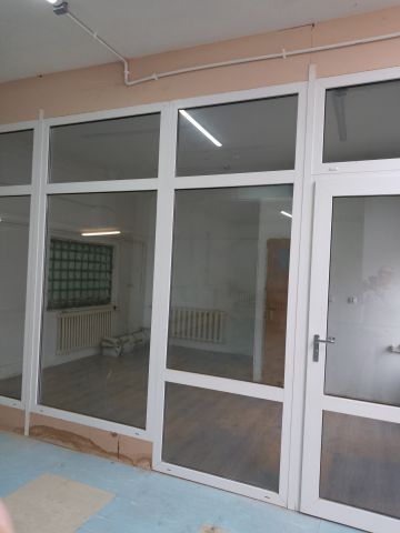 Hala/magazyn Lipie. Zdjęcie 1