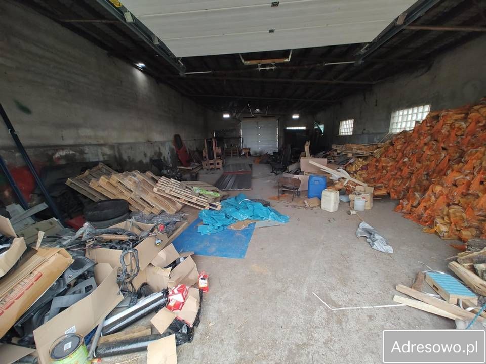 Hala/magazyn Grabiny-Zameczek. Zdjęcie 8