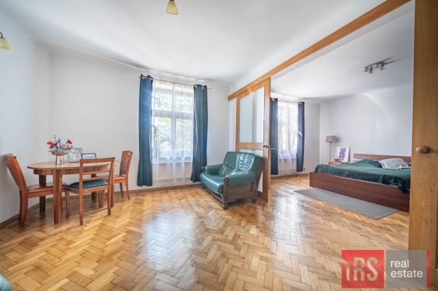 bliźniak, 12 pokoi Warszawa Włochy, ul. ks. Juliana Chrościckiego. Zdjęcie 3