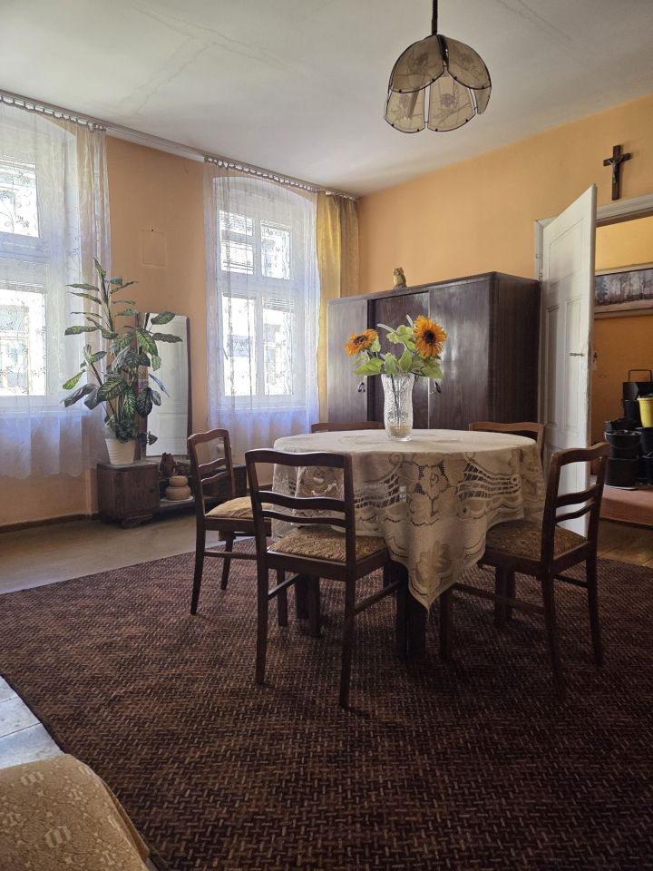 Mieszkanie 3-pokojowe Góra, ul. marsz. Józefa Piłsudskiego. Zdjęcie 3