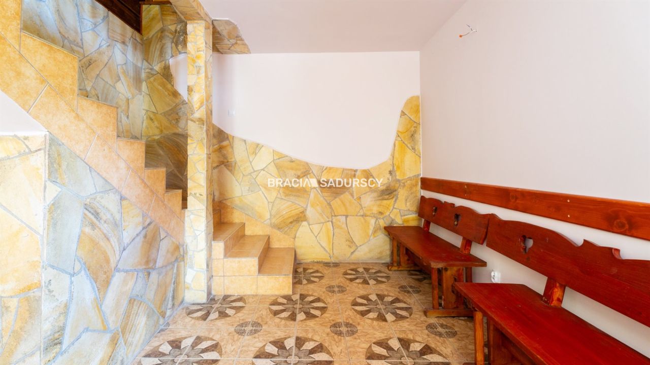 dom wolnostojący, 5 pokoi Brzyna. Zdjęcie 22