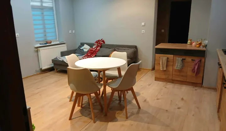 Mieszkanie 3-pokojowe Gniezno, Poznańska