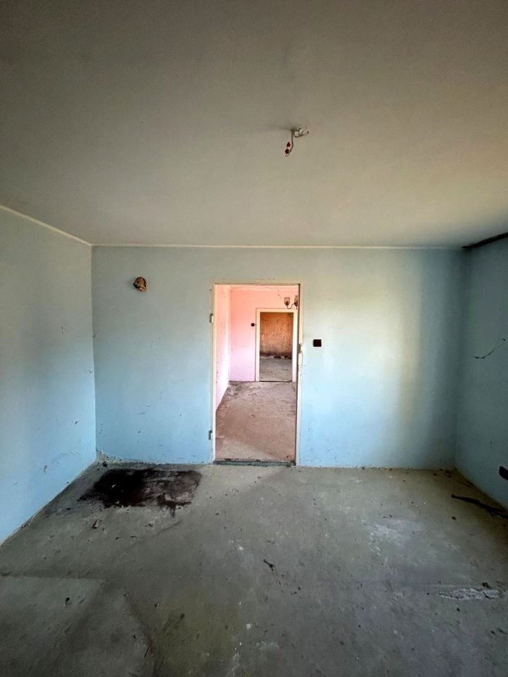 dom wolnostojący, 2 pokoje Ładza. Zdjęcie 6