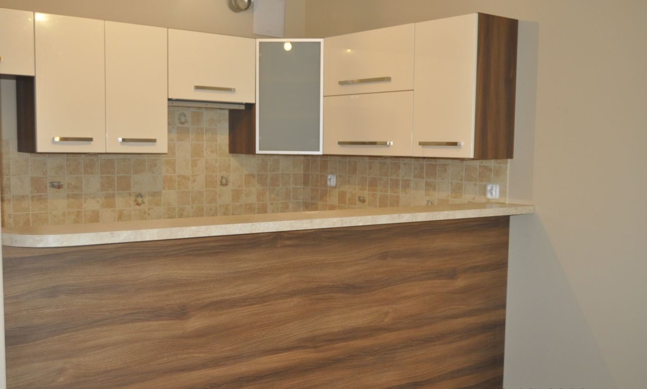 Mieszkanie 2-pokojowe Kraków Kurdwanów, ul. por. Halszki. Zdjęcie 1