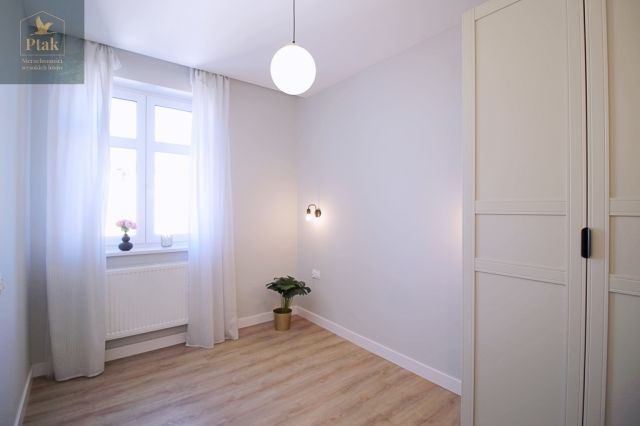 Mieszkanie 3-pokojowe Poznań Łazarz, ul. Andrzeja i Władysława Niegolewskich. Zdjęcie 7
