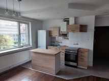 Mieszkanie 3-pokojowe Zabrze Mikulczyce, ul. Ludwika Solskiego. Zdjęcie 2