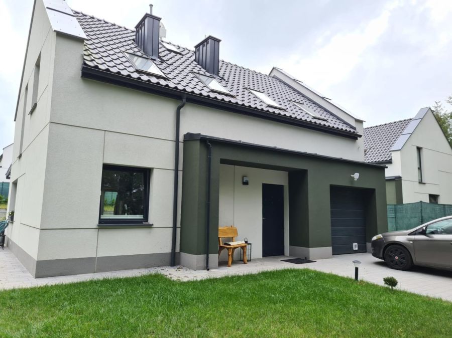 dom wolnostojący, 4 pokoje Warzenko