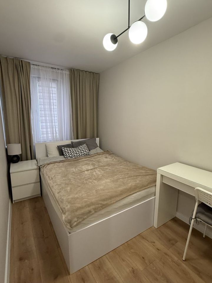 Mieszkanie 2-pokojowe Bytom, pl. Wojska Polskiego. Zdjęcie 2