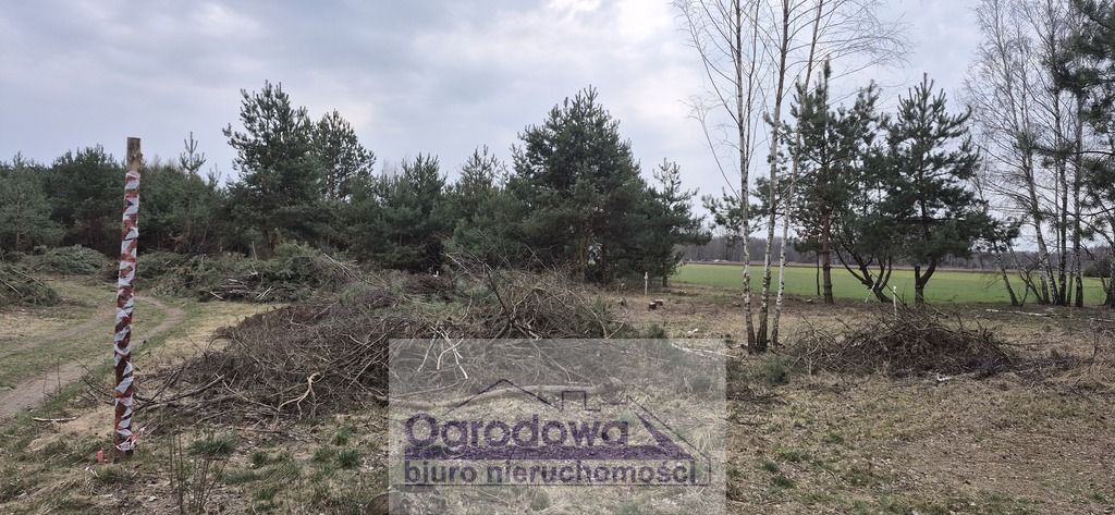 Działka budowlana Jakubów. Zdjęcie 3