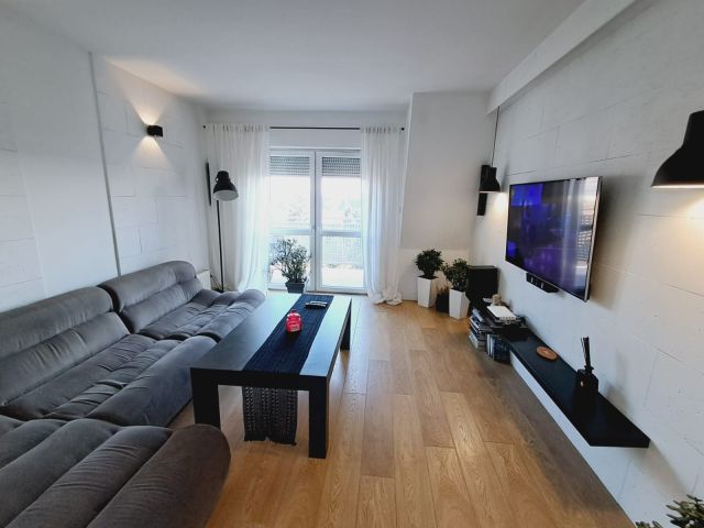 Mieszkanie 3-pokojowe Kalisz Tyniec, ul. Braci Niemojowskich. Zdjęcie 1