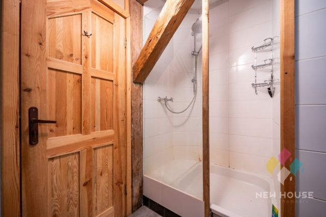 dom wolnostojący, 8 pokoi Zdory. Zdjęcie 15