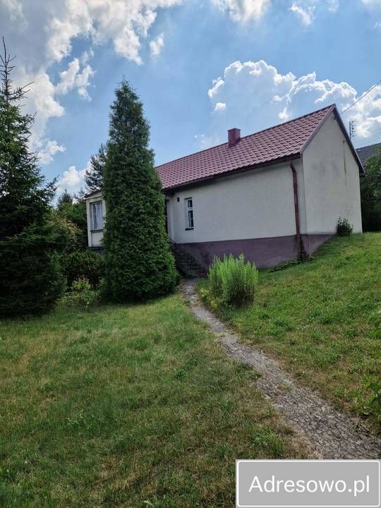 dom wolnostojący, 2 pokoje Klucze