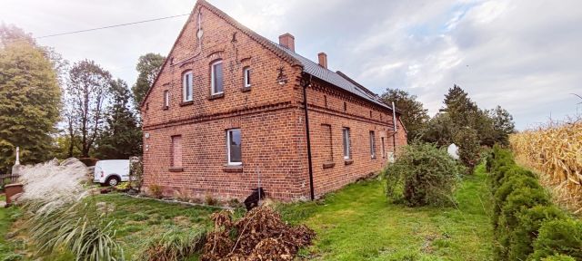 dom wolnostojący, 4 pokoje Dziedzice. Zdjęcie 1