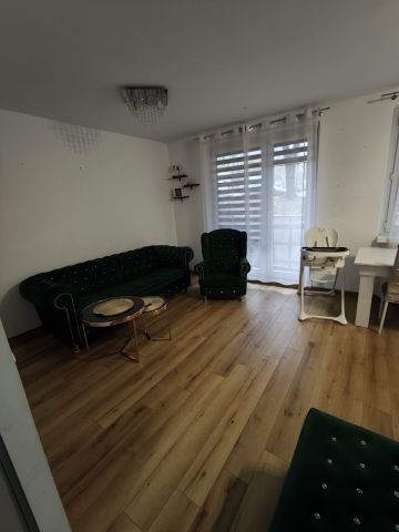 Mieszkanie 4-pokojowe Jastrzębie-Zdrój, ul. Wielkopolska. Zdjęcie 1