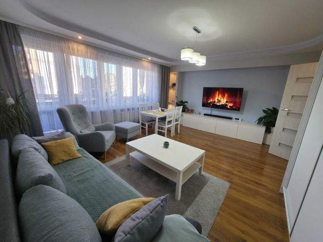 Mieszkanie 3-pokojowe Wieluń, os. Stare Sady. Zdjęcie 1