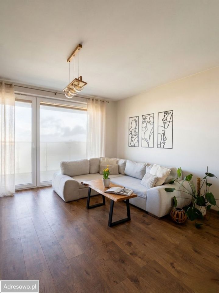 Mieszkanie 2-pokojowe Reda, ul. Długa. Zdjęcie 1