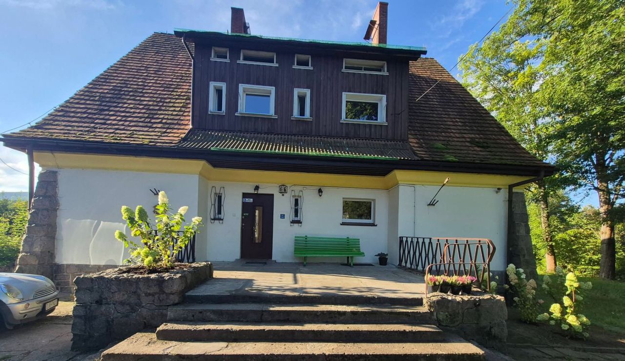 dom wolnostojący, 10 pokoi Karpniki, ul. Sportowa. Zdjęcie 3