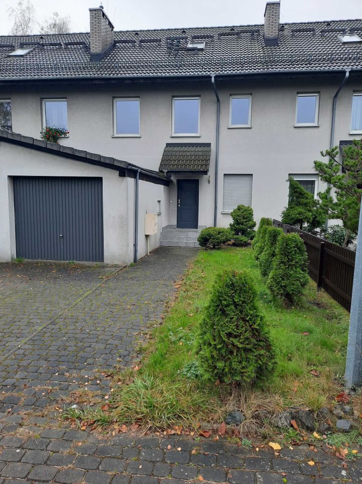 dom szeregowy, 5 pokoi Rybnik, ul. Lektorska