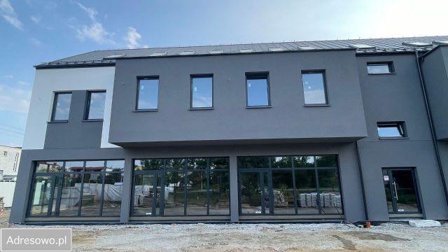 Lokal Radwanice, ul. Konstantego Ildefonsa Gałczyńskiego. Zdjęcie 1