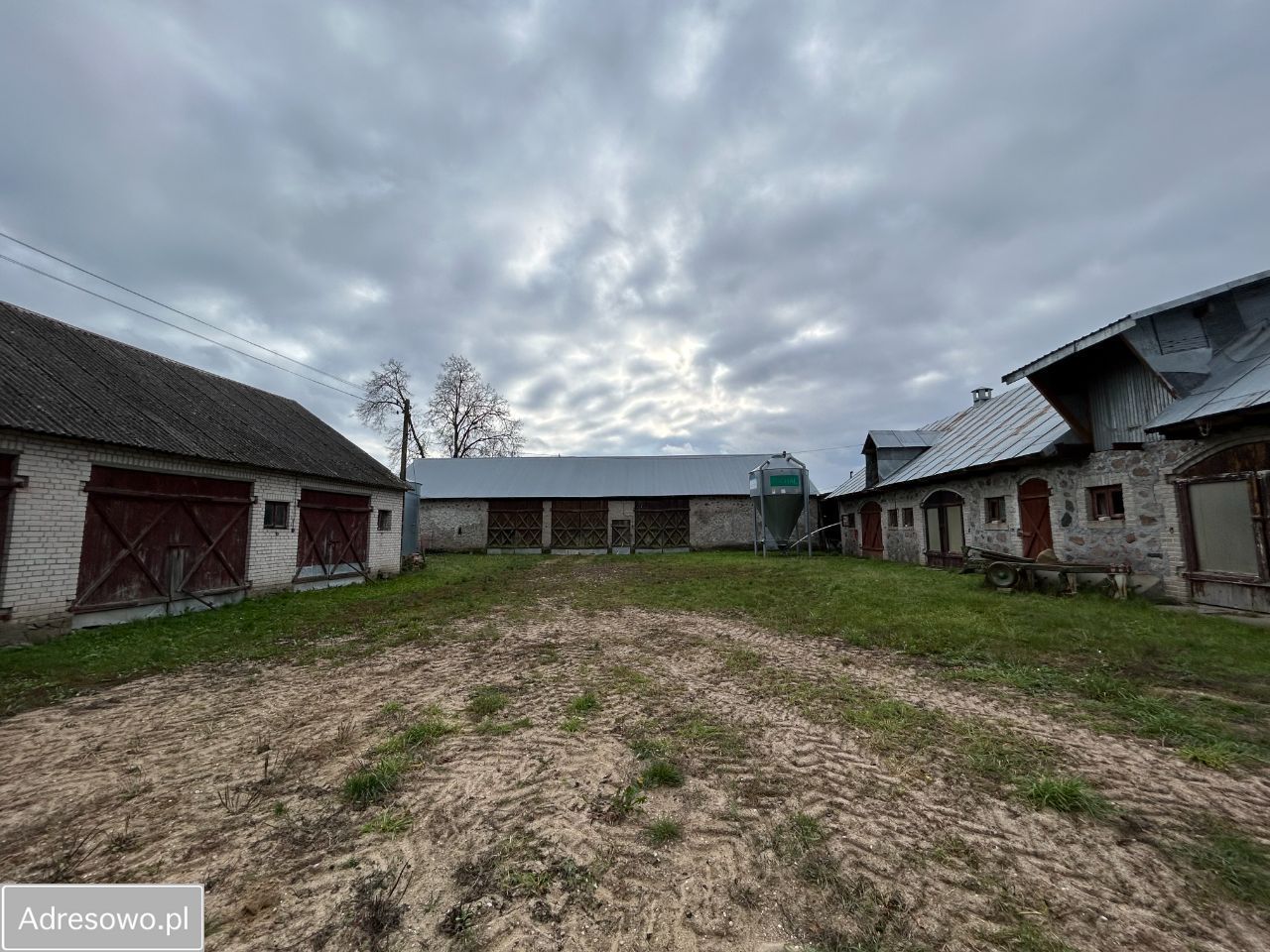 gospodarstwo, 6 pokoi Grądy-Możdżenie. Zdjęcie 14