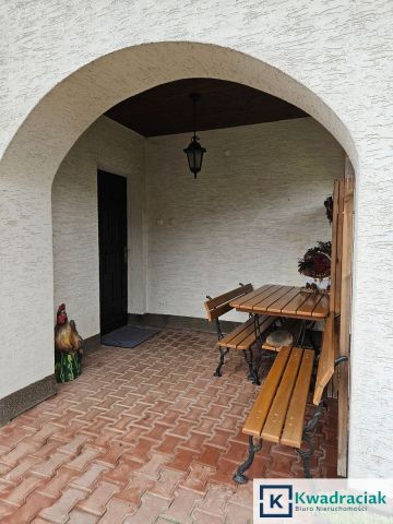 dom wolnostojący, 5 pokoi Mokre. Zdjęcie 4