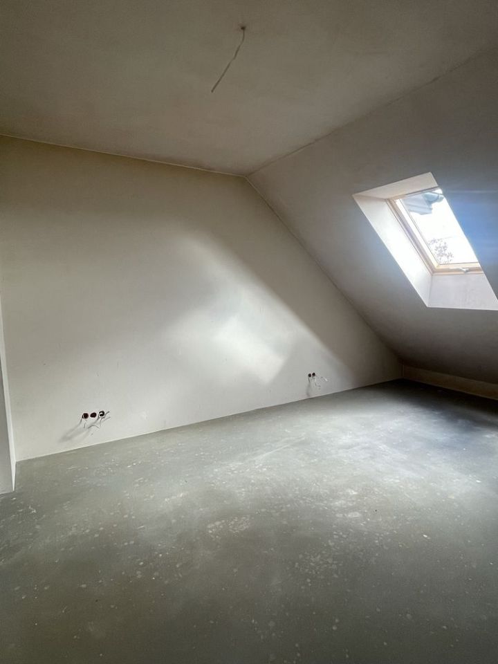 bliźniak, 4 pokoje Ostrówek. Zdjęcie 6