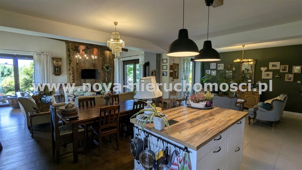 dom wolnostojący, 7 pokoi Zwonowice, ul. Stodolska. Zdjęcie 1