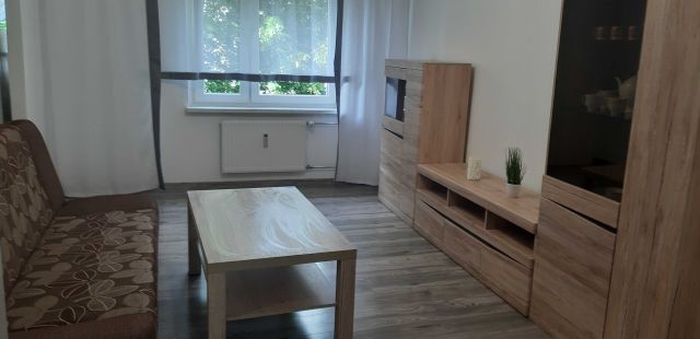 Mieszkanie 2-pokojowe Ruda Śląska Wirek, ul. Osiedlowa. Zdjęcie 1