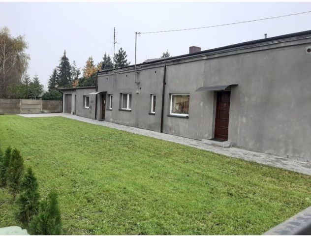 dom wolnostojący Radomsko Centrum, ul. Równa. Zdjęcie 1