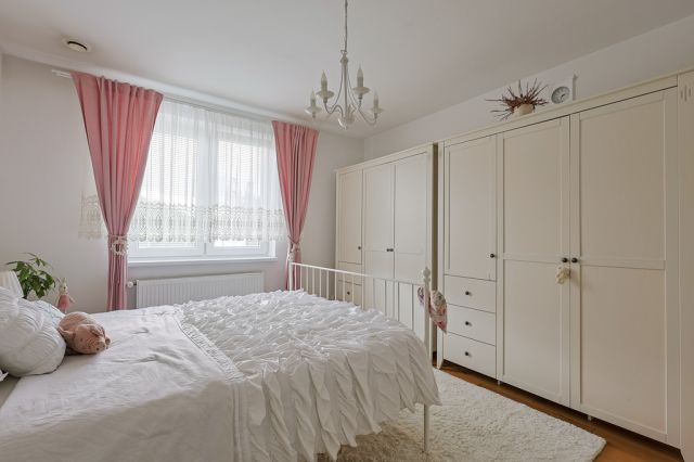 dom wolnostojący, 4 pokoje Targowiska Zalesie. Zdjęcie 9