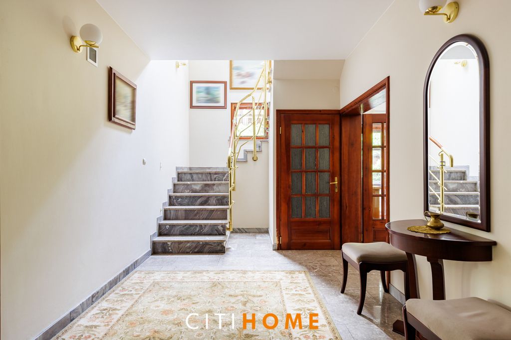 dom wolnostojący, 5 pokoi Józefów. Zdjęcie 5