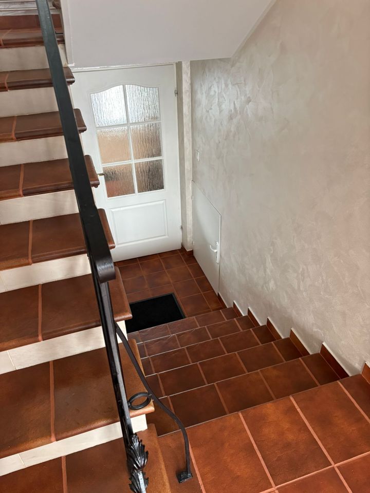 dom wolnostojący, 6 pokoi Nowy Korczyn, ul. Grotnicka Górna. Zdjęcie 9