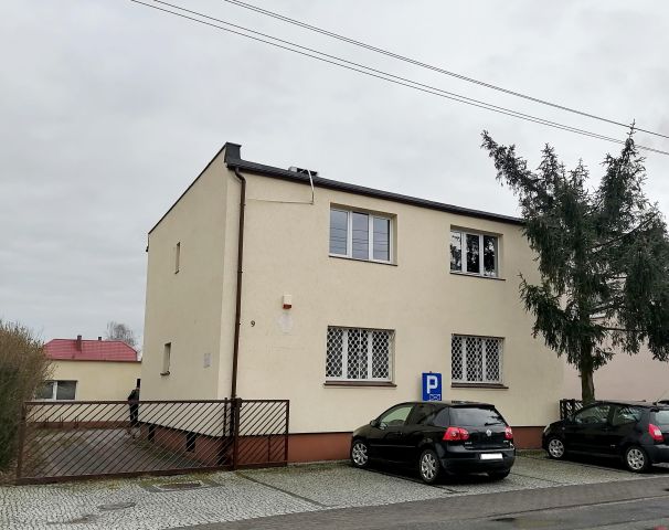dom wolnostojący, 6 pokoi Września, ul. Gdańska. Zdjęcie 1