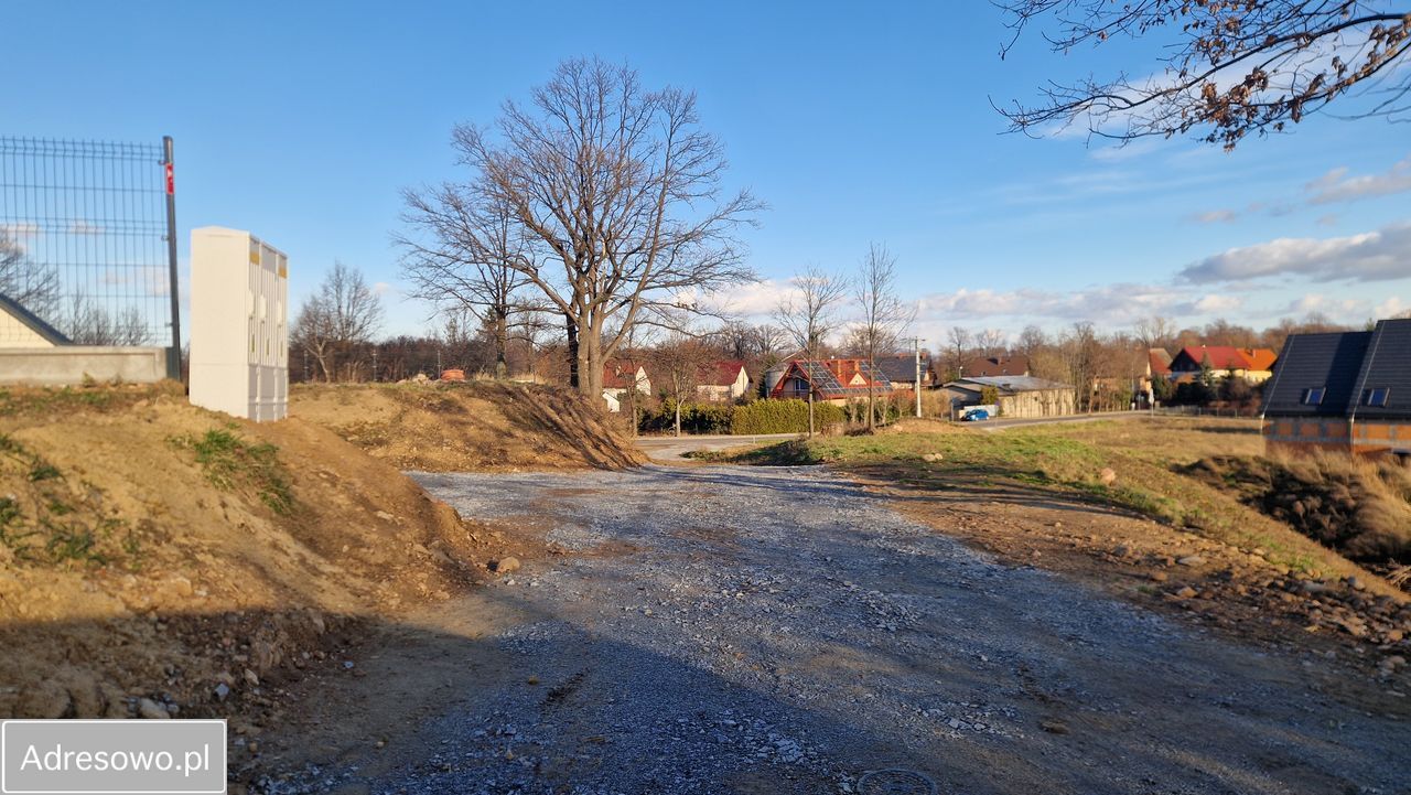 Działka budowlana Burkatów. Zdjęcie 4