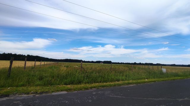 Działka rolno-budowlana Borki Wielkie, ul. Oleska. Zdjęcie 1