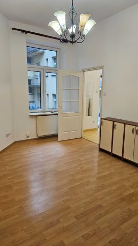 Mieszkanie 1-pokojowe Kraków Krowodrza, ul. Teofila Aleksandra Lenartowicza. Zdjęcie 1