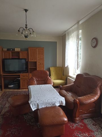 Mieszkanie 3-pokojowe Wyszanów. Zdjęcie 1