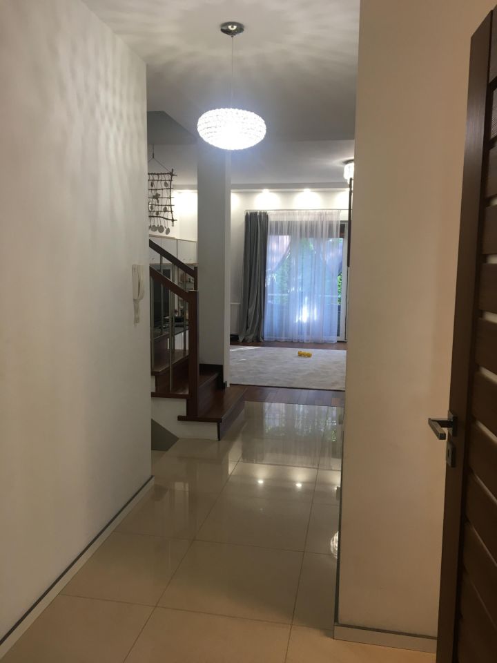 dom szeregowy, 4 pokoje Warszawa Białołęka, ul. Międzyrzecze. Zdjęcie 2