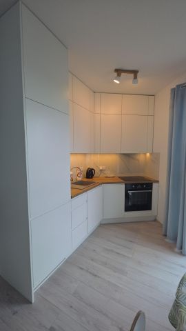 Mieszkanie 2-pokojowe Warszawa Gocław, ul. Jugosłowiańska. Zdjęcie 2