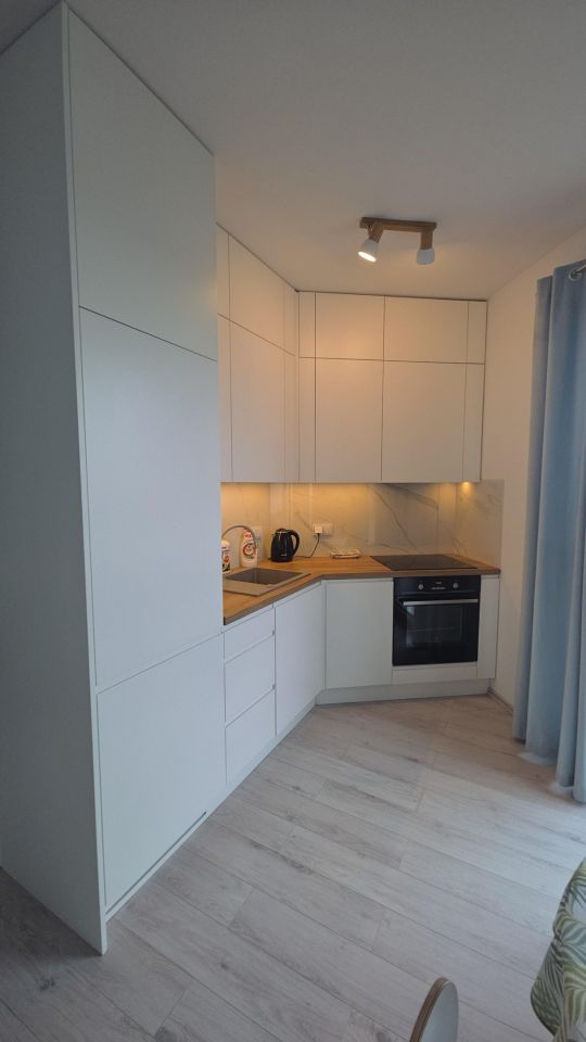 Mieszkanie 2-pokojowe Warszawa Gocław, ul. Jugosłowiańska. Zdjęcie 2