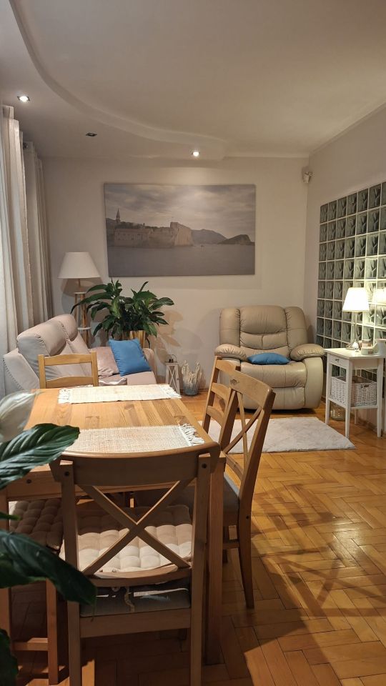 Mieszkanie 2-pokojowe Łódź Bałuty, ul. Gnieźnieńska. Zdjęcie 2