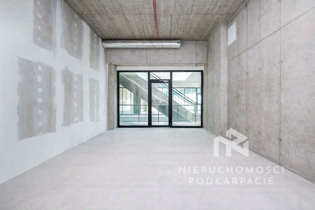 Lokal Rzeszów Śródmieście, ul. Fryderyka Szopena. Zdjęcie 2